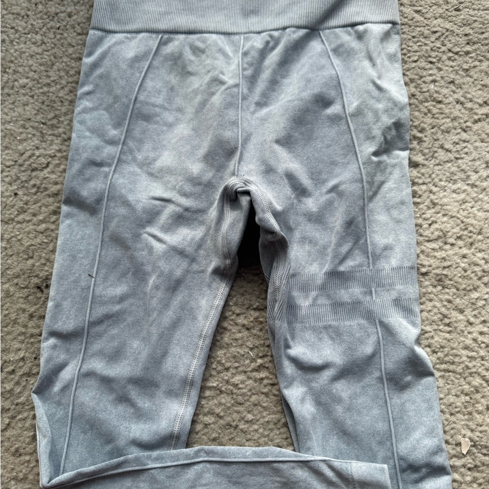 Stylish Gray Leggings